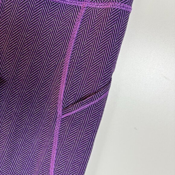 Lululemon Rebel Runner Crop Size 4 - Picture 6 of 15